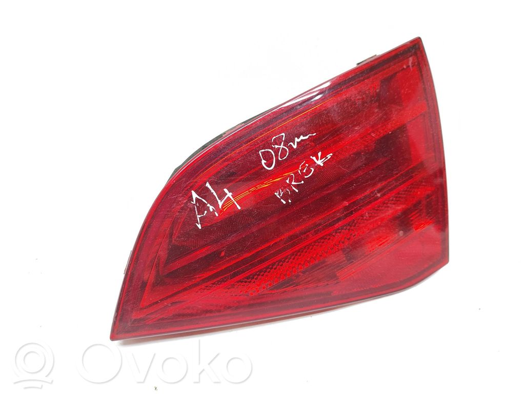 Audi A4 S4 B8 8K Takaluukun takavalot 