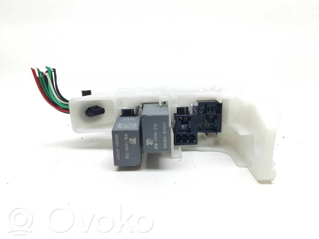 Toyota Aygo AB40 Kita rėlė 