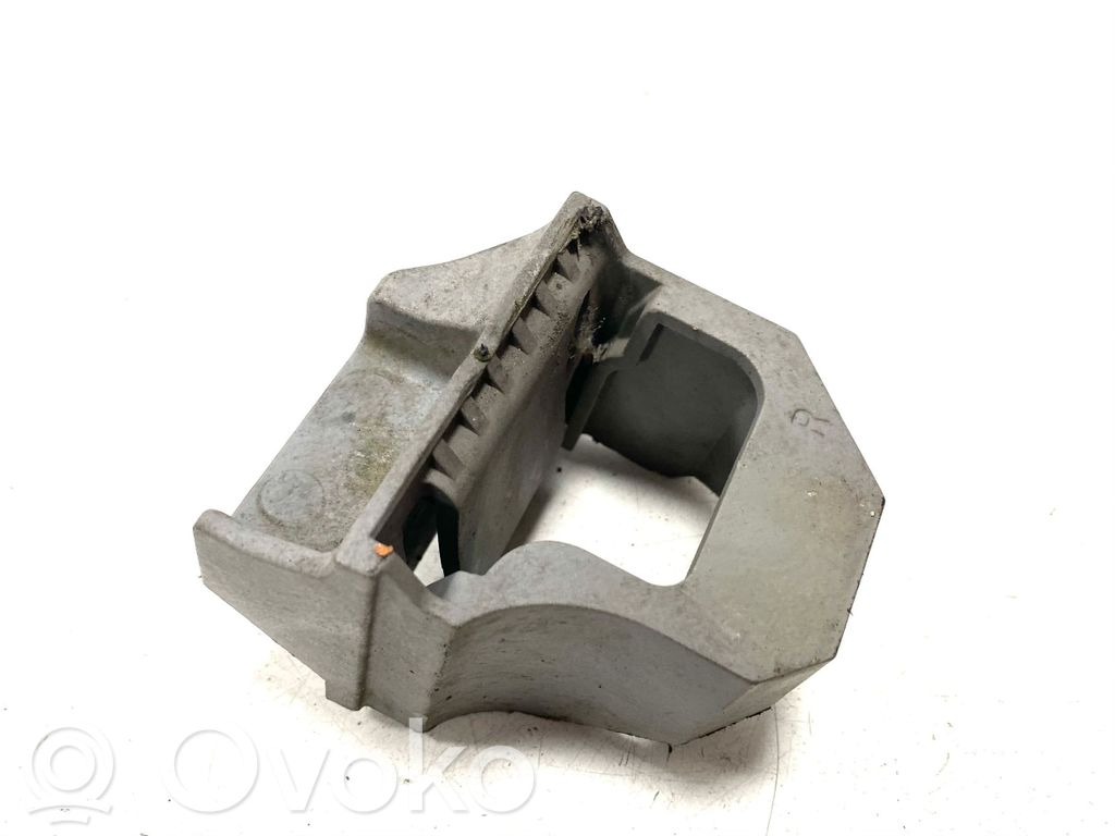 BMW 3 E90 E91 Radiator mount bracket 