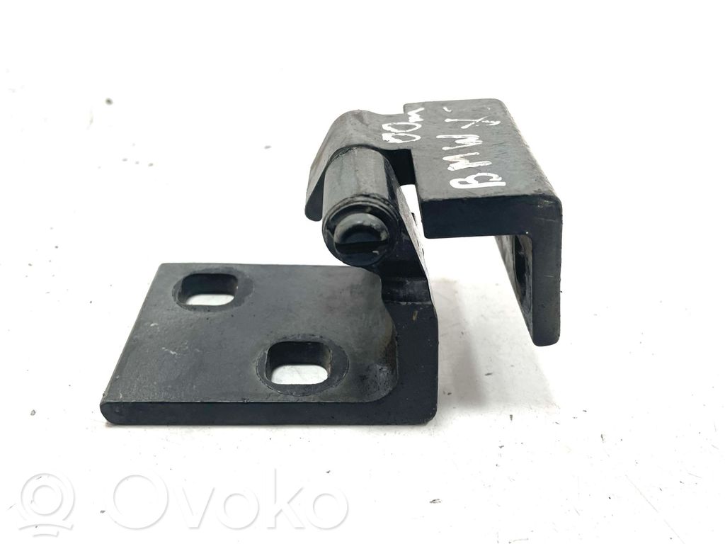 BMW X5 E53 Front door lower hinge 