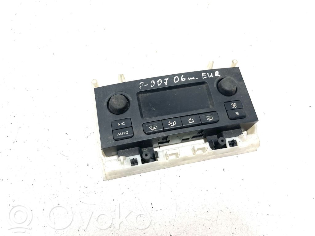 Peugeot 307 Climate control unit 