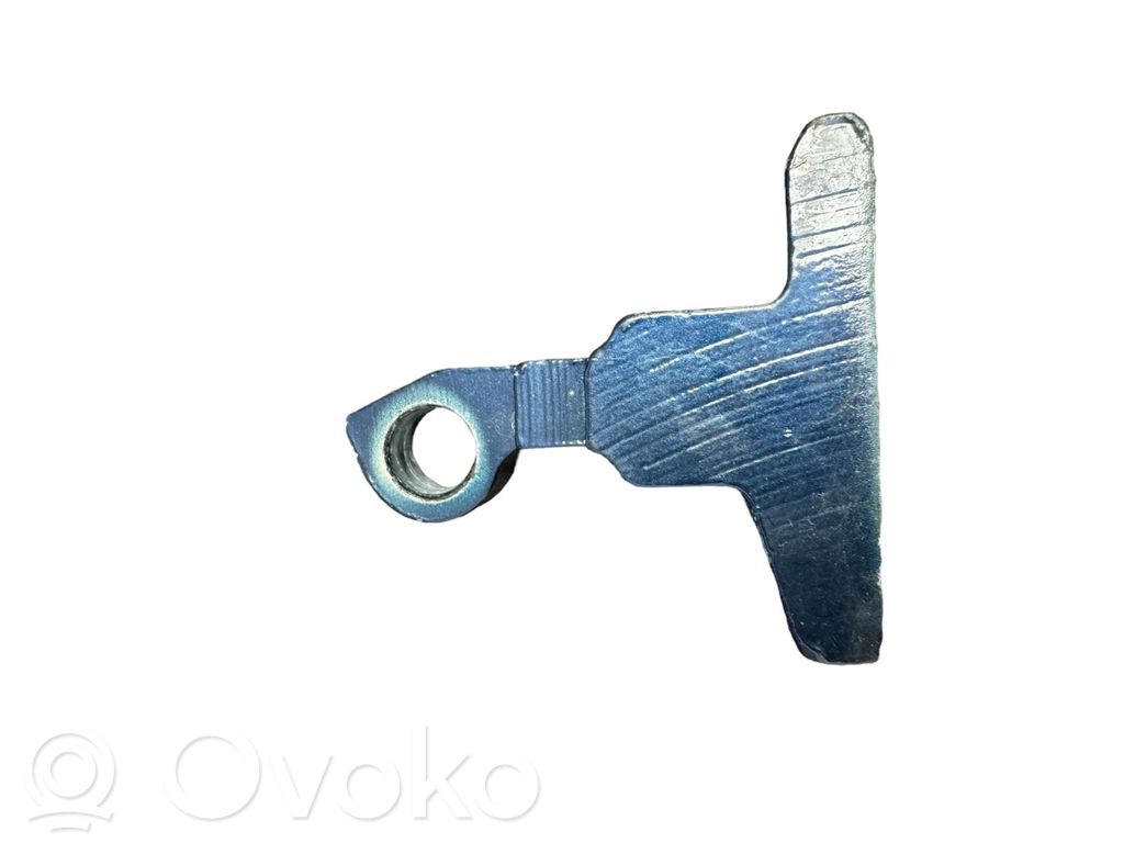 BMW 5 E60 E61 Rear door lower hinge 
