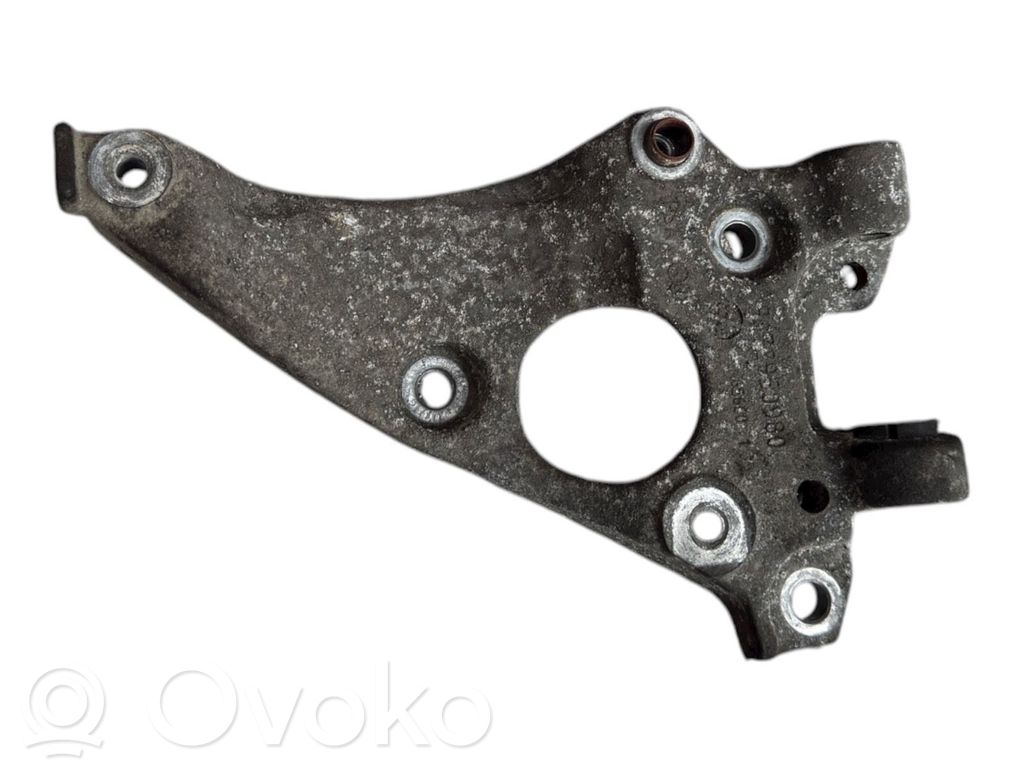 Citroen C4 II Generator/alternator bracket 