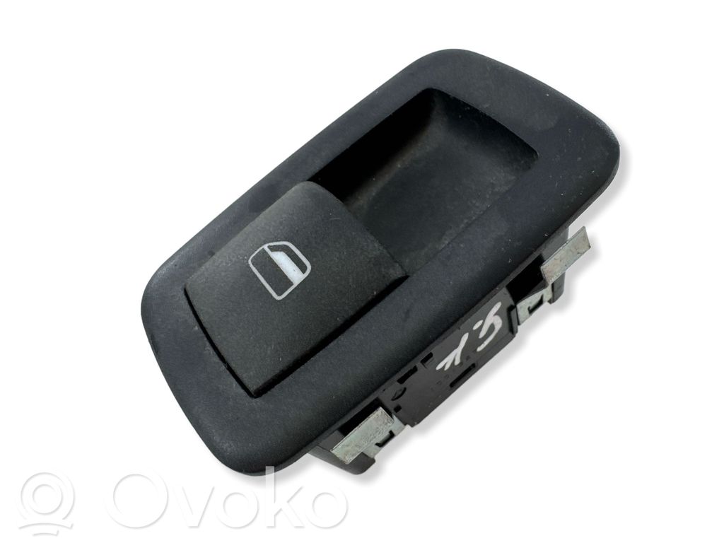 Chrysler Pacifica Electric window control switch 