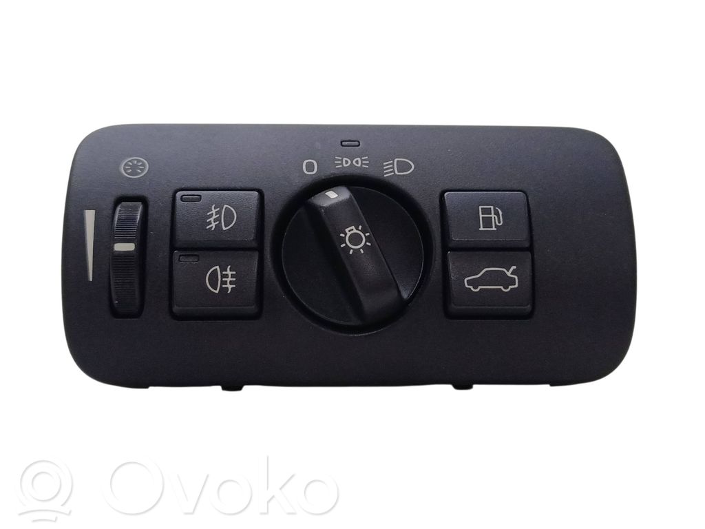 Volvo V70 Light switch 