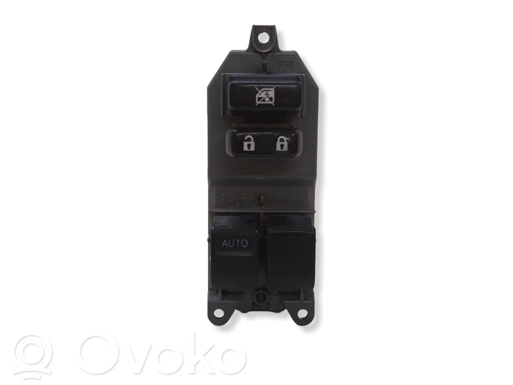 Toyota Yaris Electric window control switch 