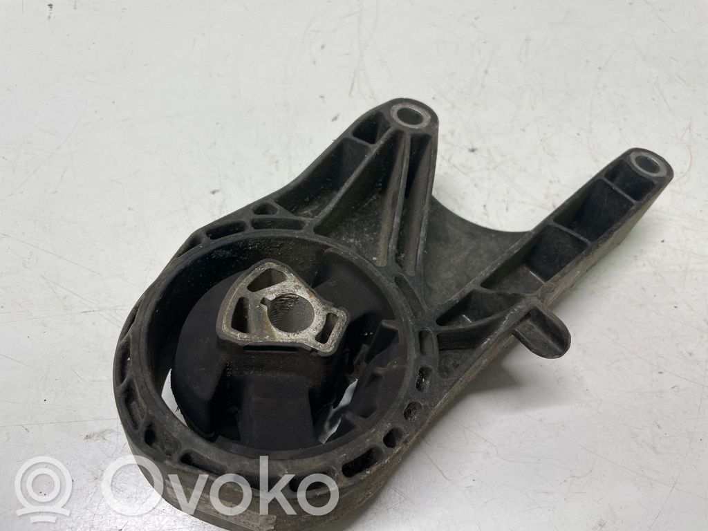 Opel Astra J Engine mount bracket 