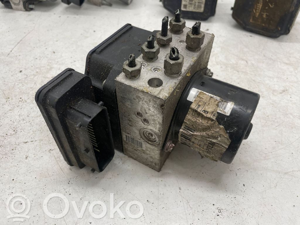 Opel Insignia A ABS Pump 