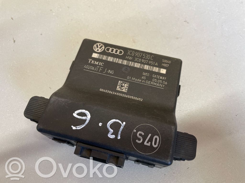 Volkswagen PASSAT B7 Other control units/modules 