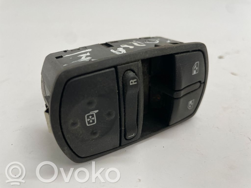 Opel Corsa E Electric window control switch 