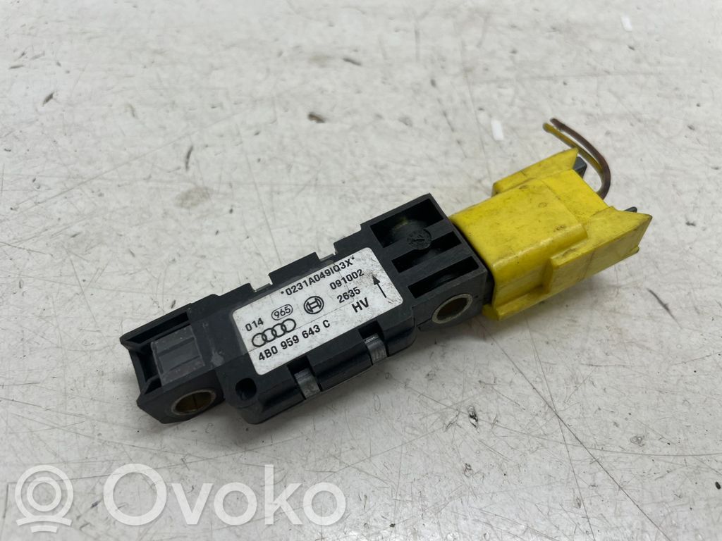 Volkswagen Touareg I Airbag deployment crash/impact sensor 