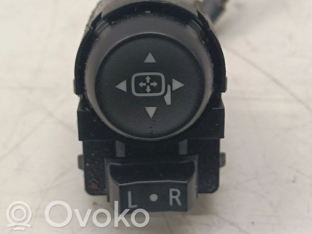 Opel Astra K Wing mirror switch 