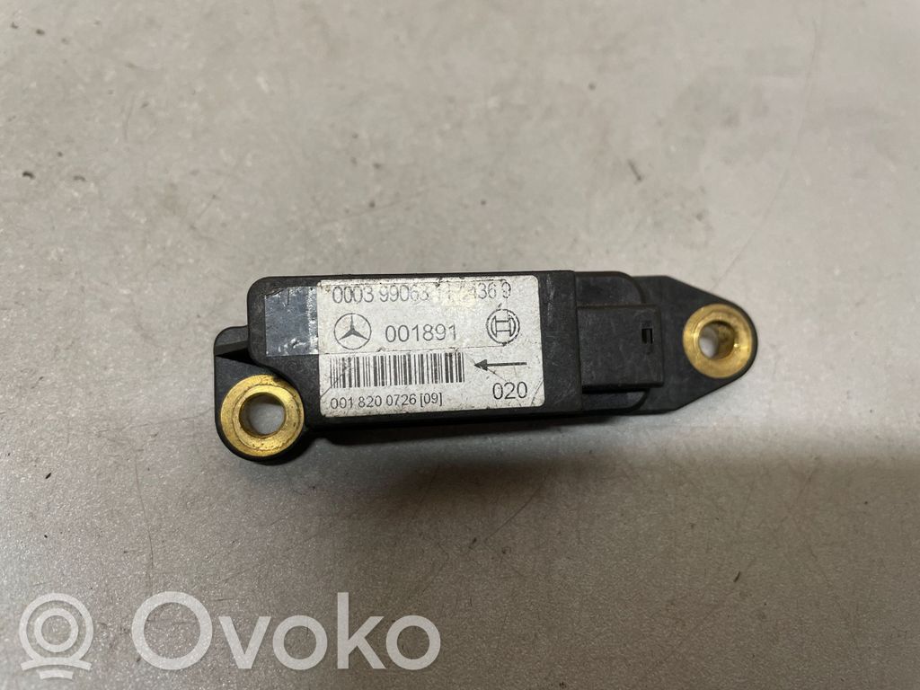Mercedes-Benz C W202 Airbagsensor Crashsensor Drucksensor 