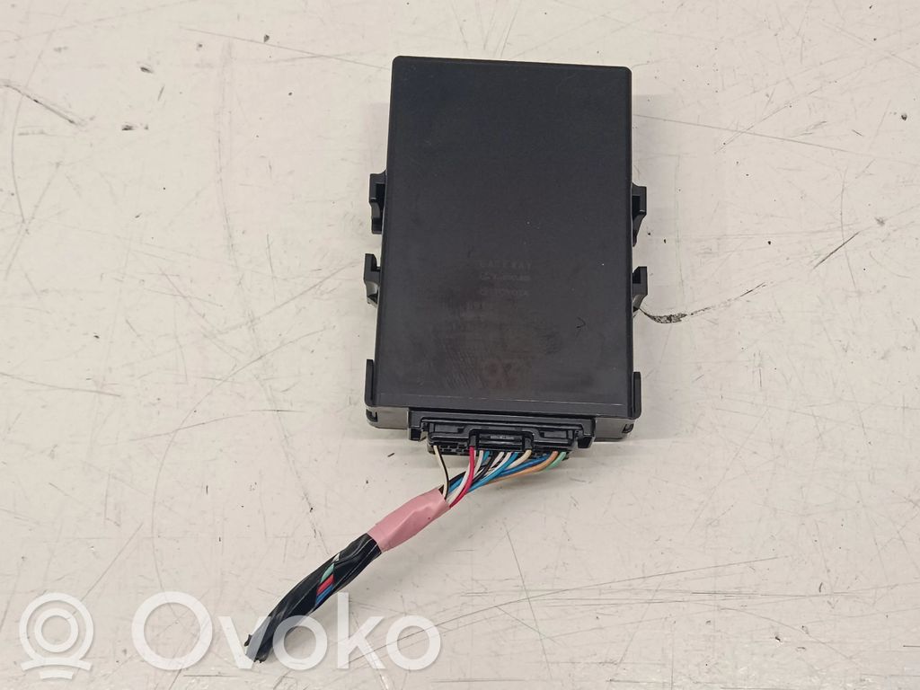Gateway control module   8911162050