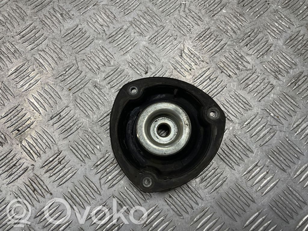 Volkswagen PASSAT B8 Front coil spring rubber mount 