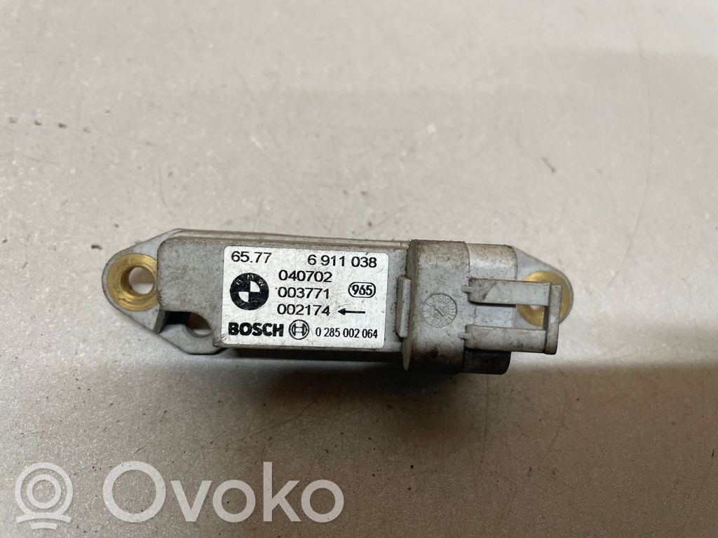 BMW X5 E53 Airbag deployment crash/impact sensor 