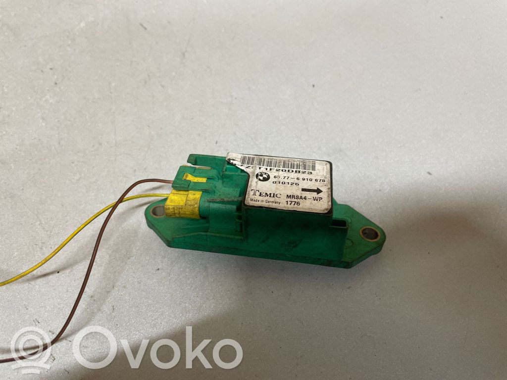 Airbag control unit/module   6910678
