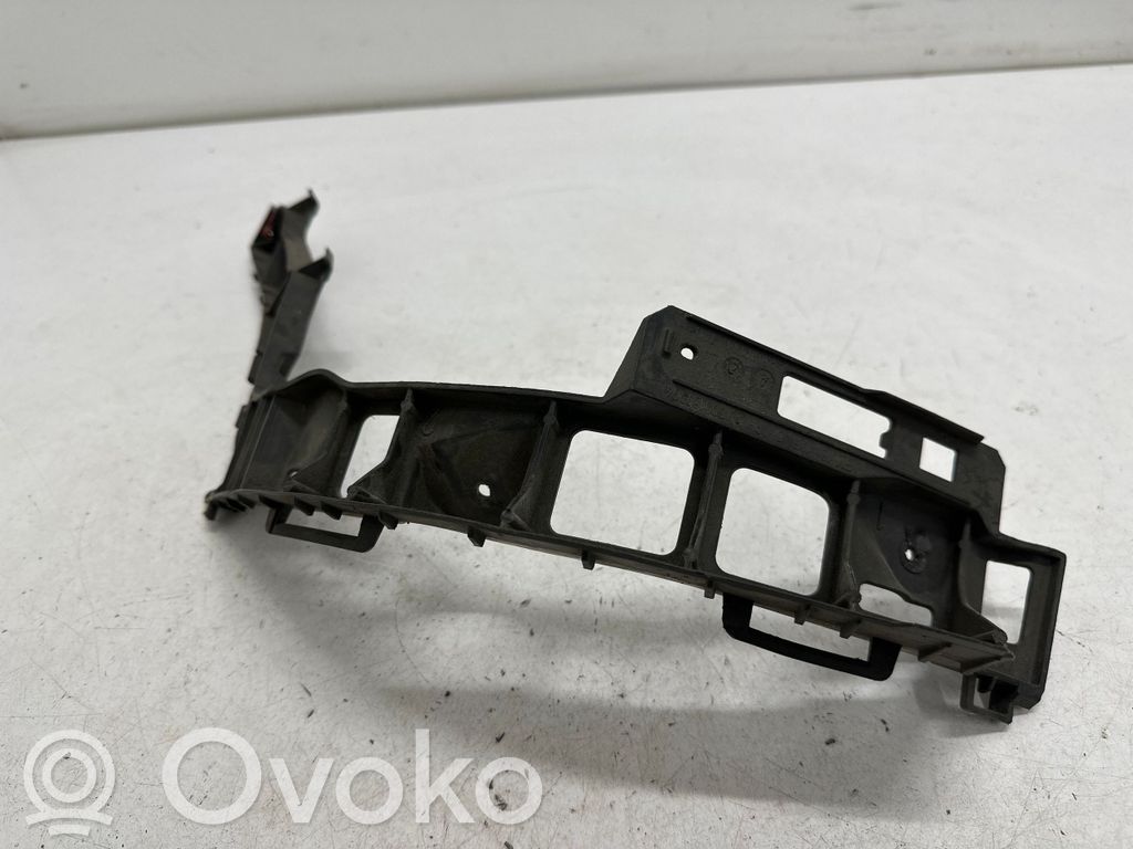 Opel Zafira B Aizmugurējā bufera montāžas kronšteins 