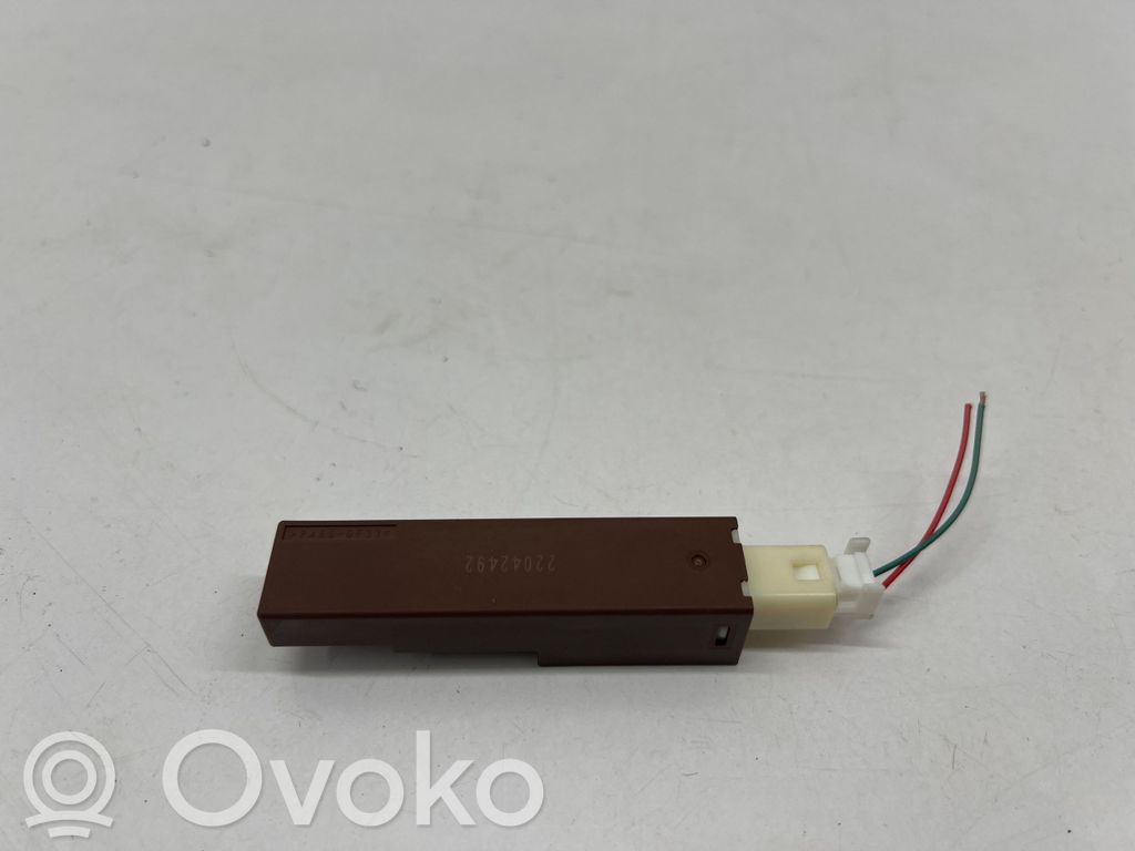 Toyota C-HR I Aerial antenna amplifier 