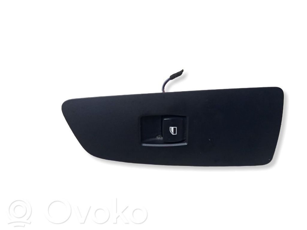 BMW 1 E81 E87 Electric window control switch 