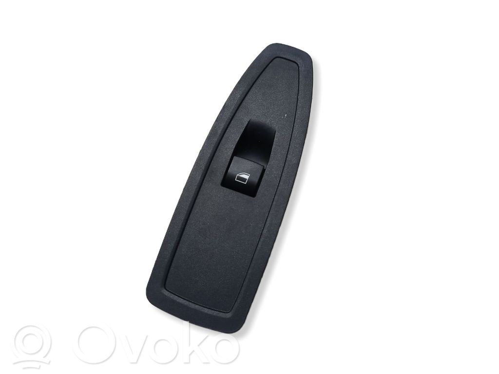 BMW X2 F39 Electric window control switch 