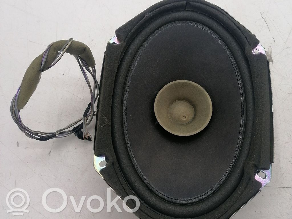 Mazda 3 I Etuoven kaiutin 