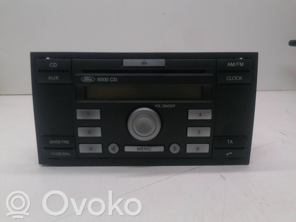 Ford Focus Radio / CD-Player / DVD-Player / Navigation 