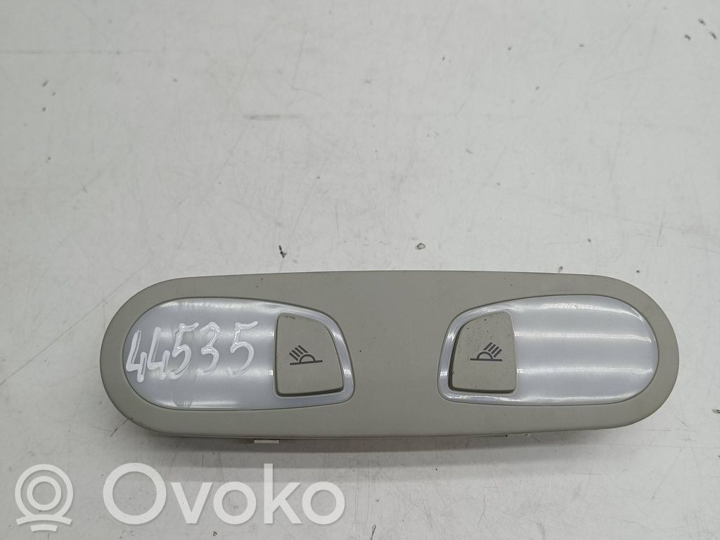 Audi A6 S6 C7 4G Luz del asiento trasero 