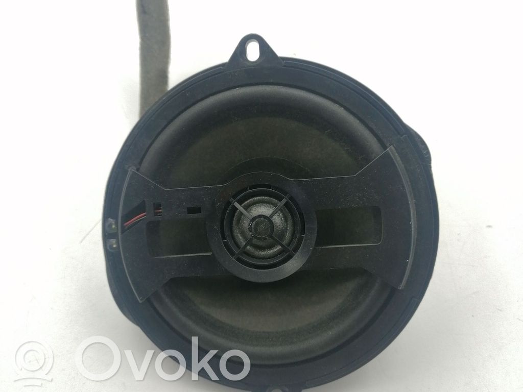 Renault Clio III Rear door speaker 