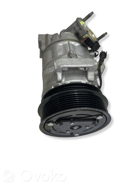 Kompresor / Sprężarka klimatyzacji A/C   31497908