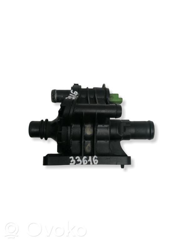 Volvo V50 Termostats / termostata korpuss 