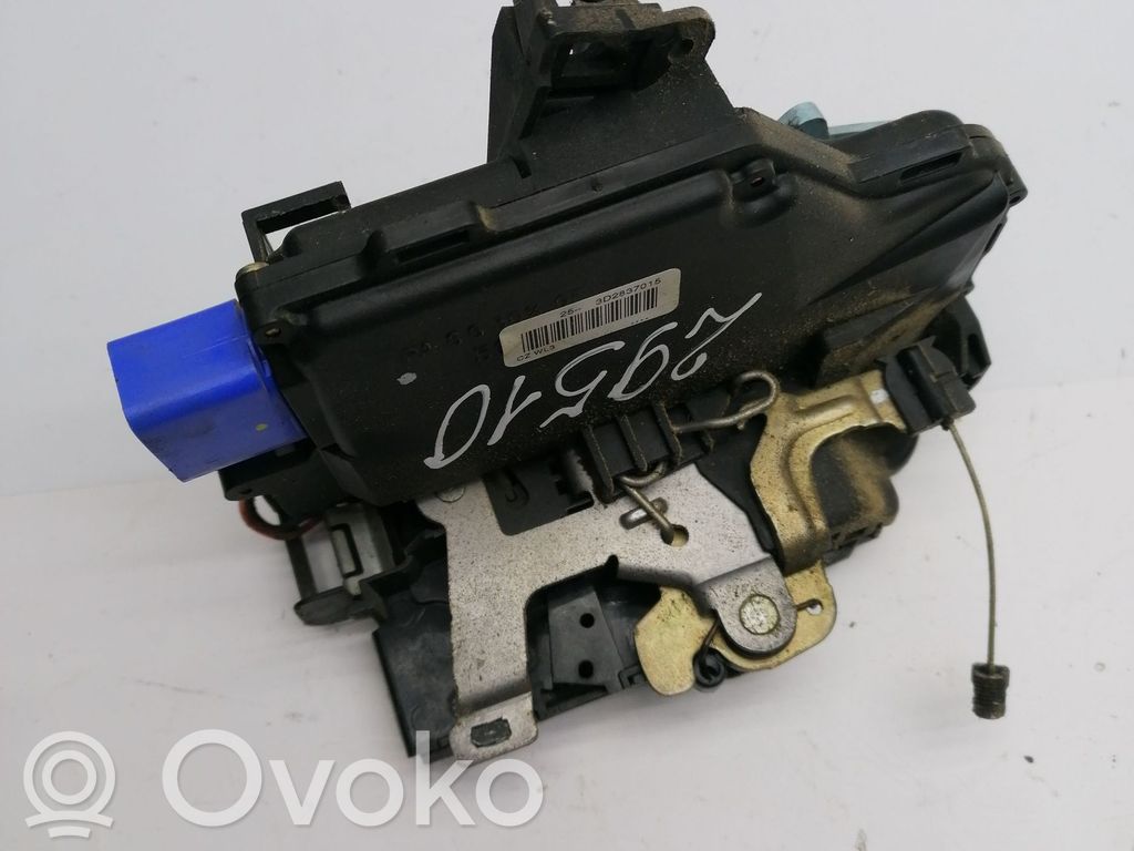 Volkswagen Touran I Etuoven lukko 