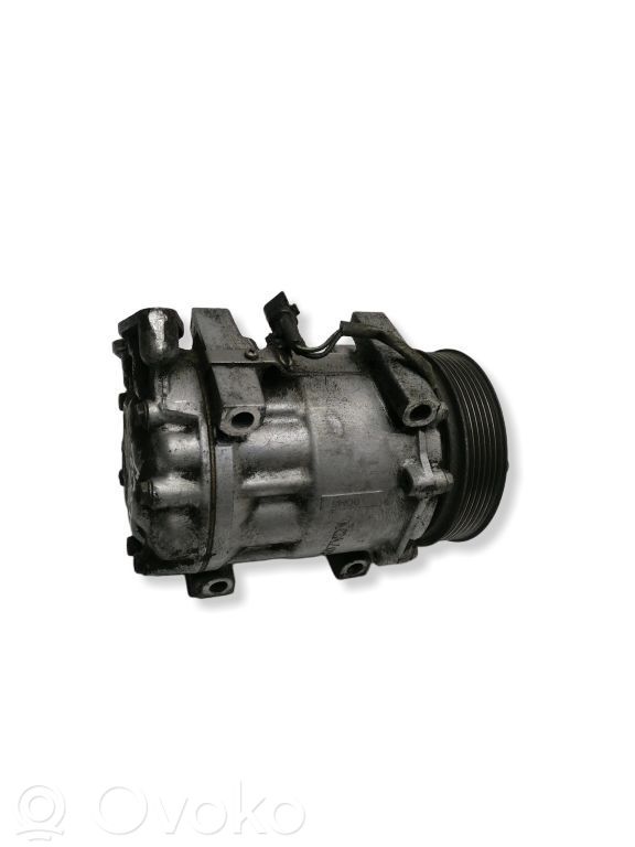 Volvo V50 Air conditioning (A/C) compressor (pump) 