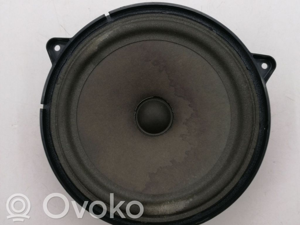 Audi A6 S6 C5 4B Altavoz de la puerta trasera 