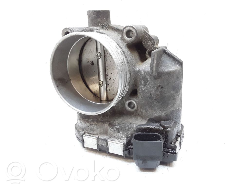 Volvo V70 Droselinė sklendė 