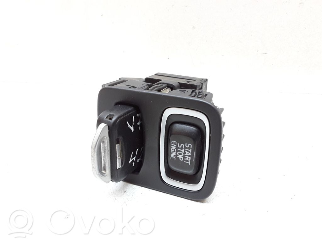 Volvo V70 Ignition lock 