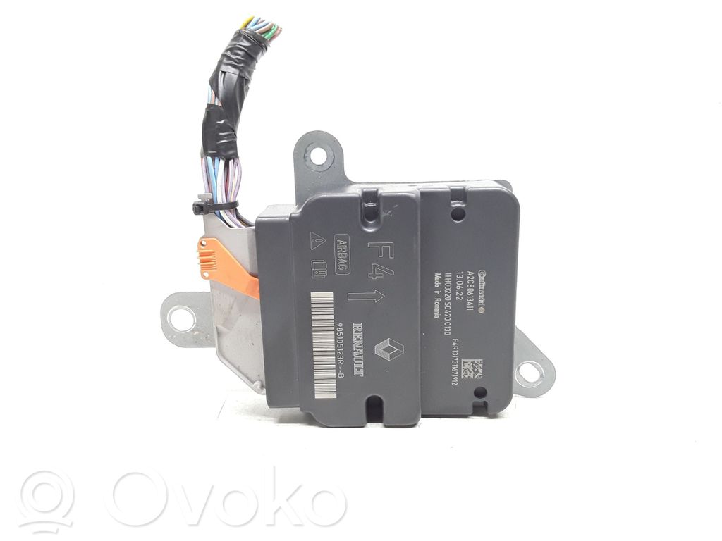 Renault Captur Airbag control unit/module 