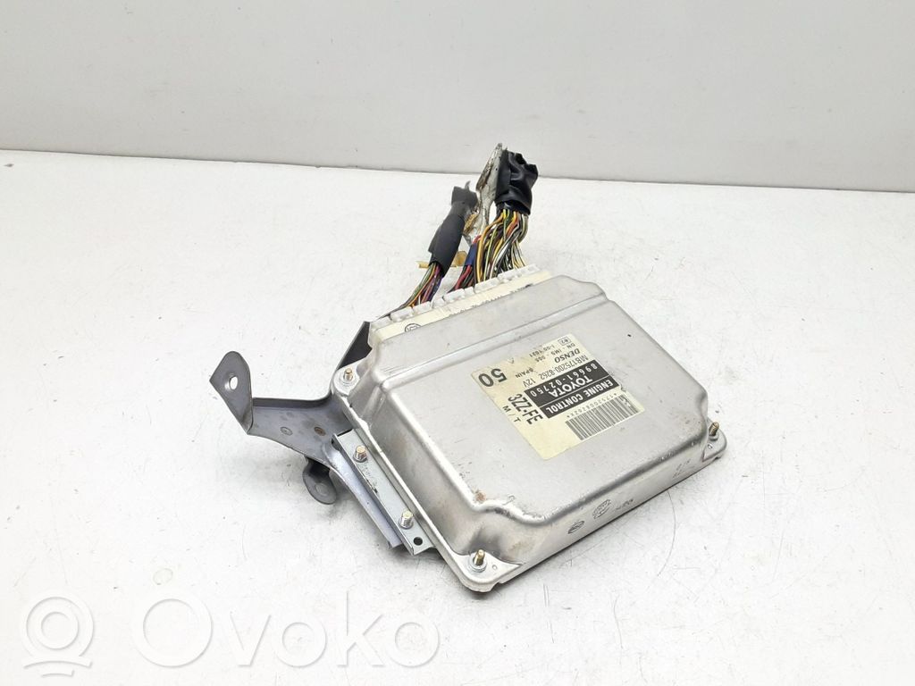 Toyota Corolla E120 E130 Engine control unit/module 