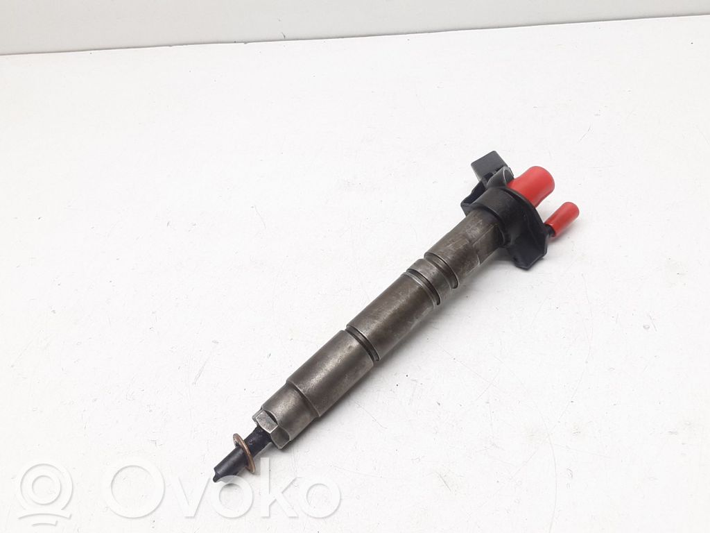 Mercedes-Benz S W221 Fuel injector 
