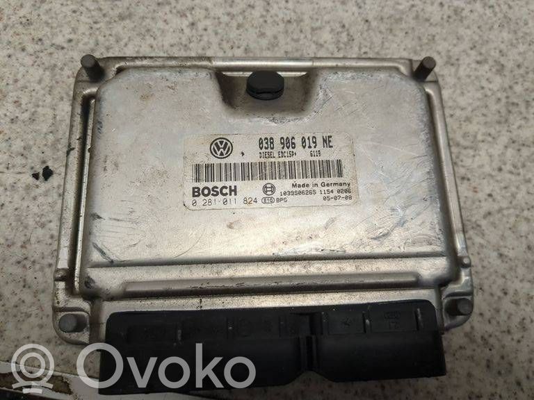 Skoda Fabia Mk2 (5J) Engine control unit/module 
