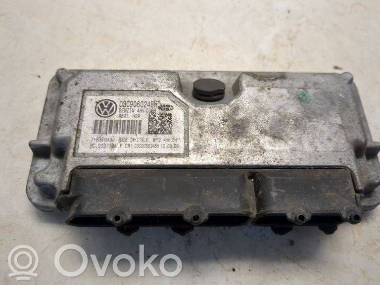 Volkswagen Polo Engine control unit/module 