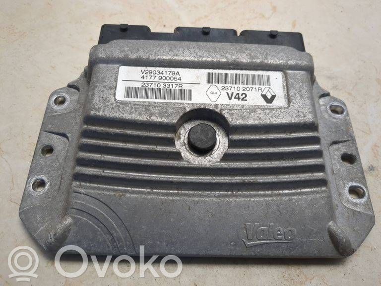Renault Clio IV Engine control unit/module 
