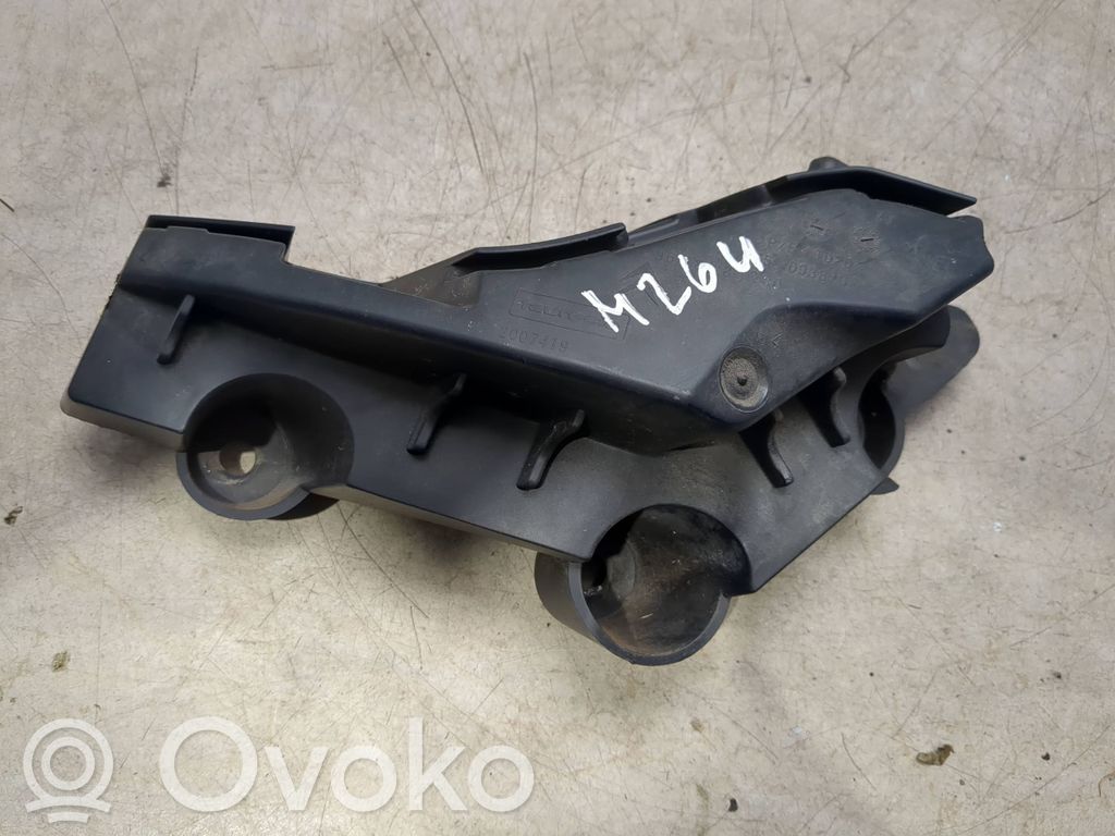 Citroen DS4 Takapuskurin kannake 