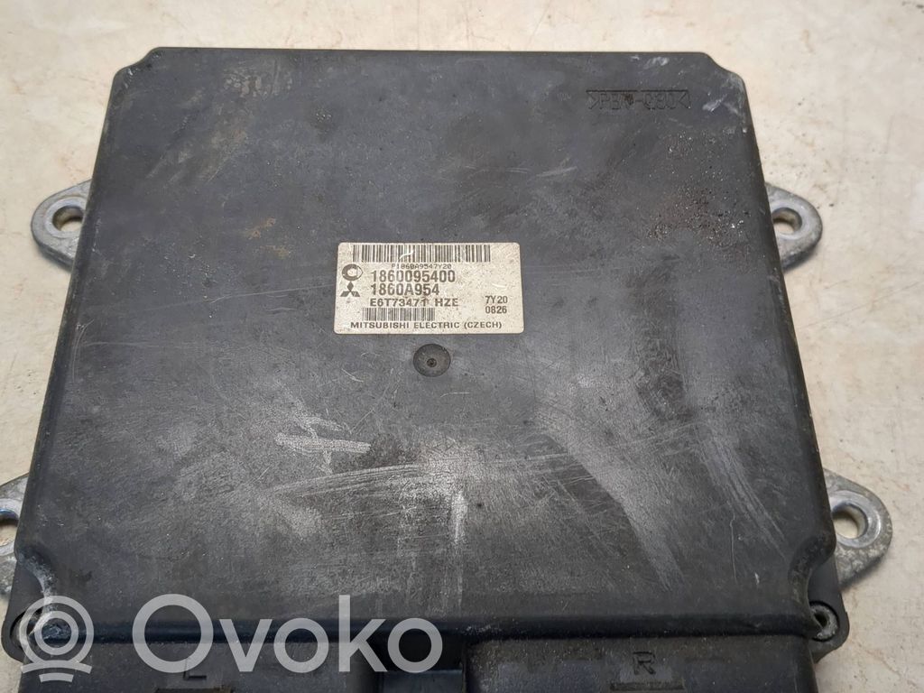 Mitsubishi Colt Engine control unit/module 
