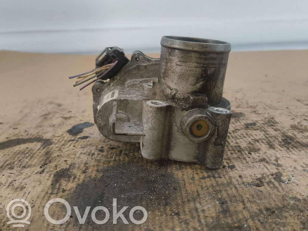 Nissan NV400 Throttle valve 