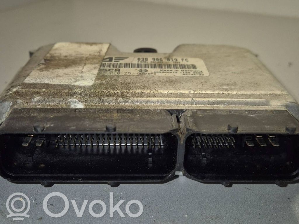 Volkswagen Sharan Engine control unit/module 