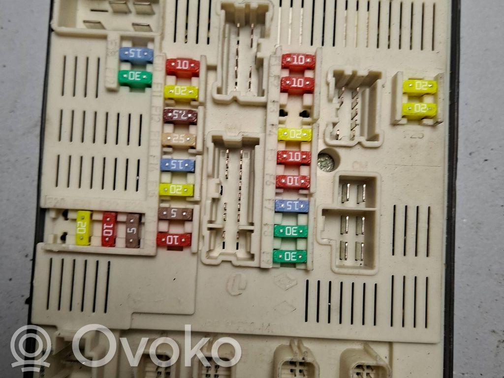 Renault Megane II Fuse module 
