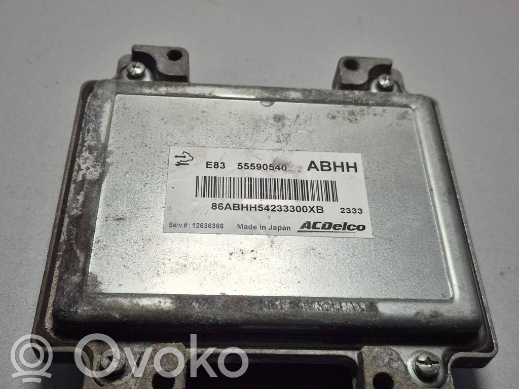 Opel Meriva B Engine control unit/module 