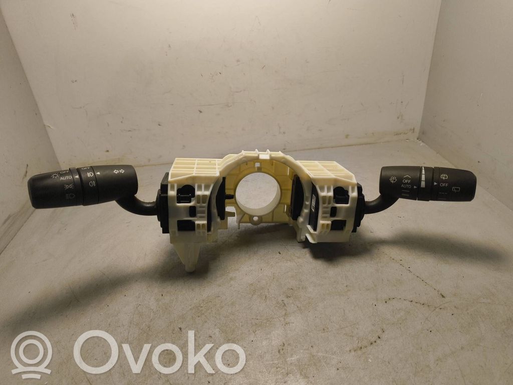 Mazda CX-5 Interruptor/palanca de limpiador de luz de giro 