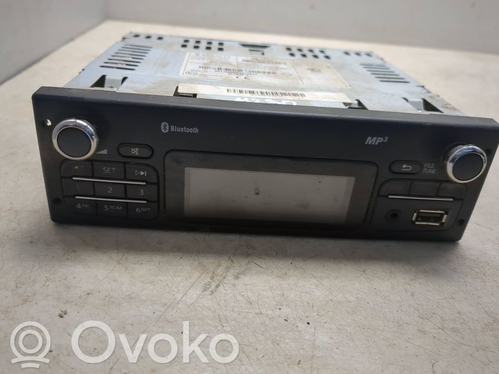 Renault Clio IV Unità principale autoradio/CD/DVD/GPS 